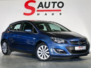 Opel Astra фото 1