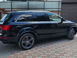 Audi Q7 foto 6