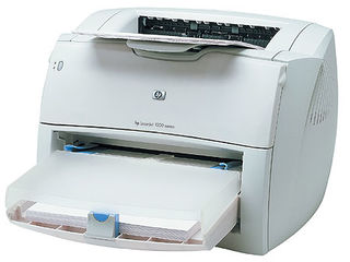 Лазерные принтеры: HP LaserJet 1200 - 850 лей, Canon LBP-810 - 650 лей foto 1
