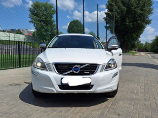 Volvo XC60 foto 2