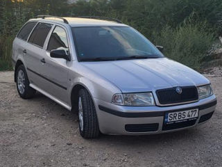 Skoda Octavia foto 3