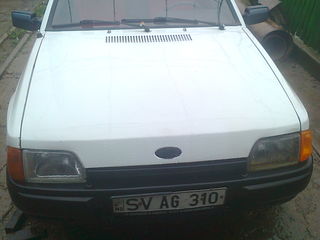 Ford Escort foto 1