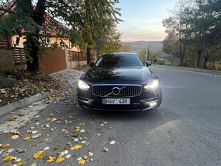 Volvo S90 foto 2