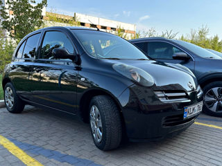 Nissan Micra foto 2