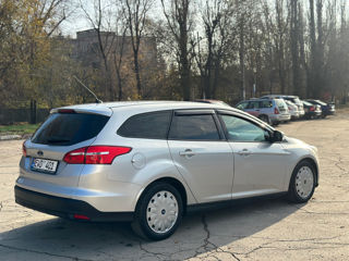 Ford Focus foto 3