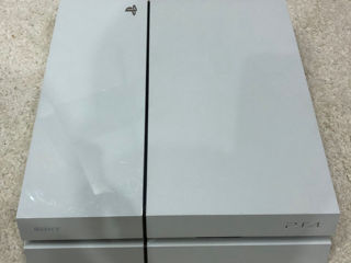 Sony PlayStation 4 foto 4