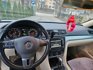 Volkswagen Passat foto 10