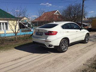 BMW X6 foto 4