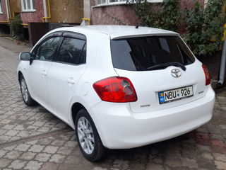 Toyota Auris foto 6