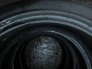 215/55/17 Pirelli foto 3