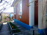Foarte buna casa cu reparatie 15 kilometre de la balti singereii noi in centru foto 8
