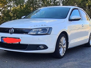 Volkswagen Jetta foto 4