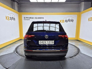 Volkswagen Tiguan foto 5