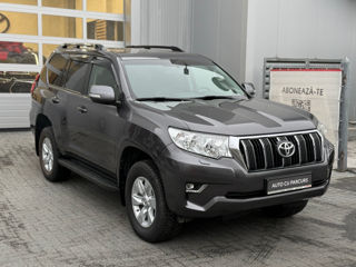 Toyota Land Cruiser Prado foto 2