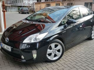 Toyota Prius foto 1