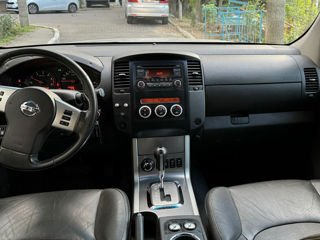 Nissan Navara foto 9