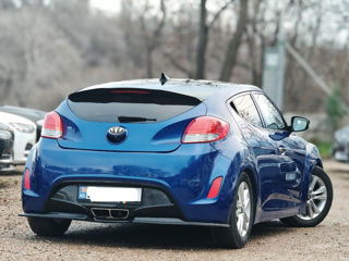 Hyundai Veloster foto 3