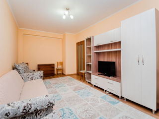 Apartament cu 2 camere, 65 m², Buiucani, Chișinău foto 6