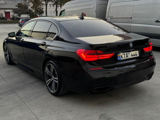 BMW 7 Series foto 2