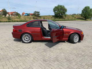 BMW 3 Series Coupe foto 4