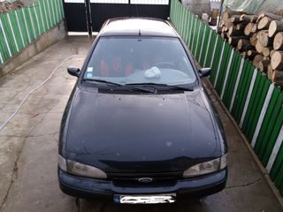 Ford Mondeo foto 3