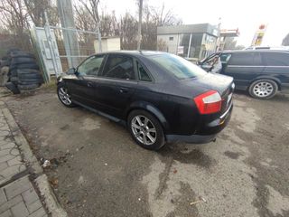 Audi A4 piese