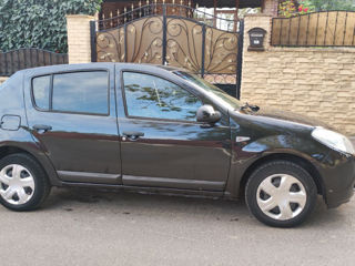 Dacia Sandero foto 3