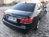 Mercedes E-Class foto 4