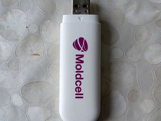 modeme usb 3G Huawei,ZTE toate 600 lei foto 4