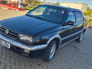 Volkswagen Vento foto 6