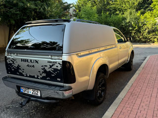 Toyota Hilux foto 2