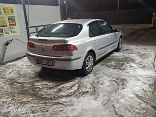 Renault Laguna foto 9