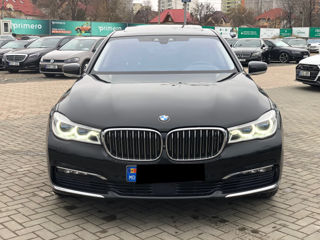 BMW 7 Series foto 7