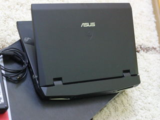 Asus Rog G73SW (Core i7 2730QM/8Gb Ram/750Gb HDD/Nvidia GTX 460M/17.3" HD+ WLed) ! foto 4