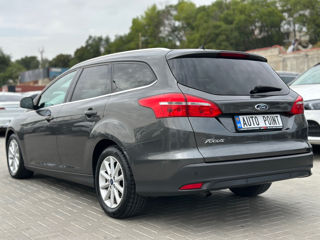 Ford Focus foto 4