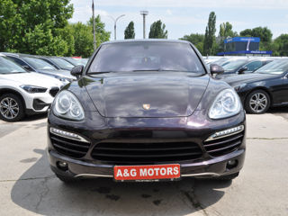 Porsche Cayenne foto 2