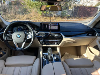 BMW 5 Series foto 8