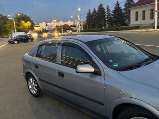 Opel Astra foto 9