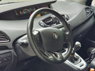 Renault Scenic foto 9