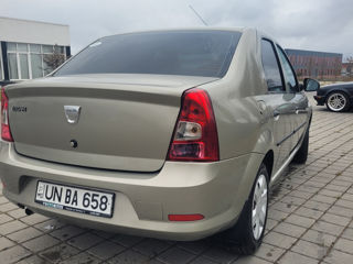 Dacia Logan foto 3