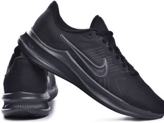 Nike (Downshifter 11) новые кроссовки оригинал .