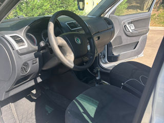 Skoda Fabia foto 4