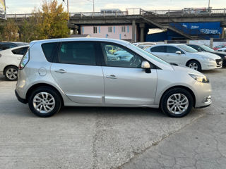 Renault Scenic foto 4