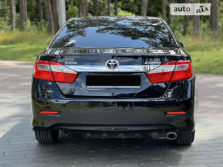 Toyota Camry foto 3