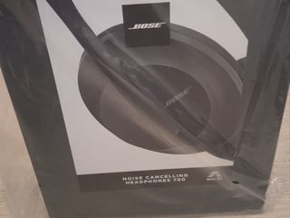 Bose 700 Noice Cancelling Headphones ANC