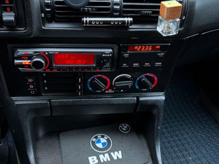 BMW 5 Series foto 12