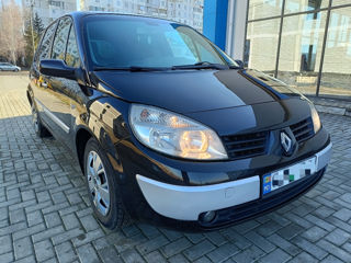 Renault Scenic foto 2