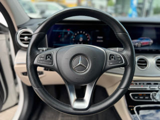 Mercedes E-Class foto 14