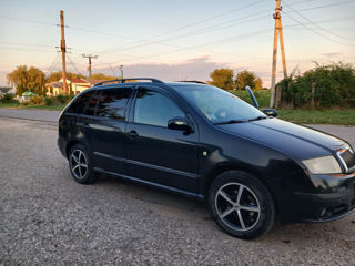 Skoda Fabia foto 3