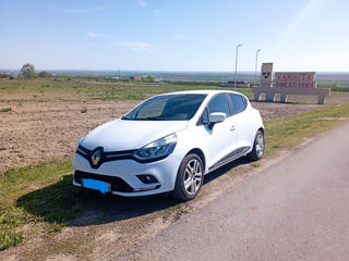 Renault Clio foto 4